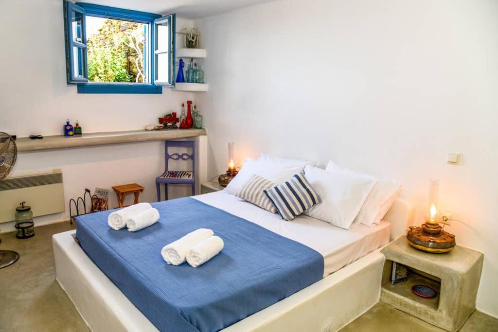 Villa Niloya Kythnos Loutra  Ngoại thất bức ảnh